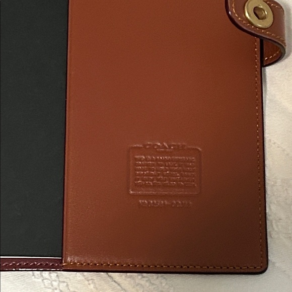 Coach Notebook in Signature Canvas with the Holiday Train motif - Picture 5 of 8